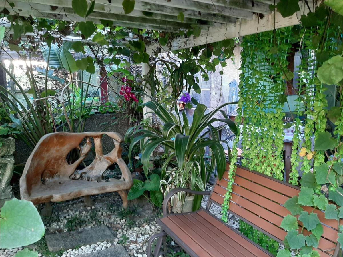 Ferienwohnung Bali House Hualien Exterior foto